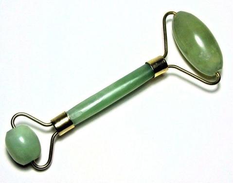 SÈLUNE PARIS® Natural Jade Facial Roller — product image 6