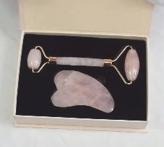 SÈLUNE PARIS® Natural Jade Facial Roller — product image 14